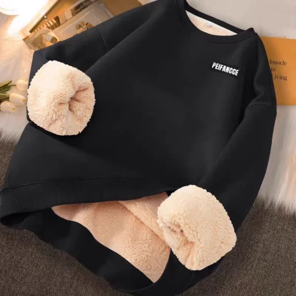 cn-11134207-820l4-mjdk2hueivwg09.webp Round Neck Fleece Sweatshirt